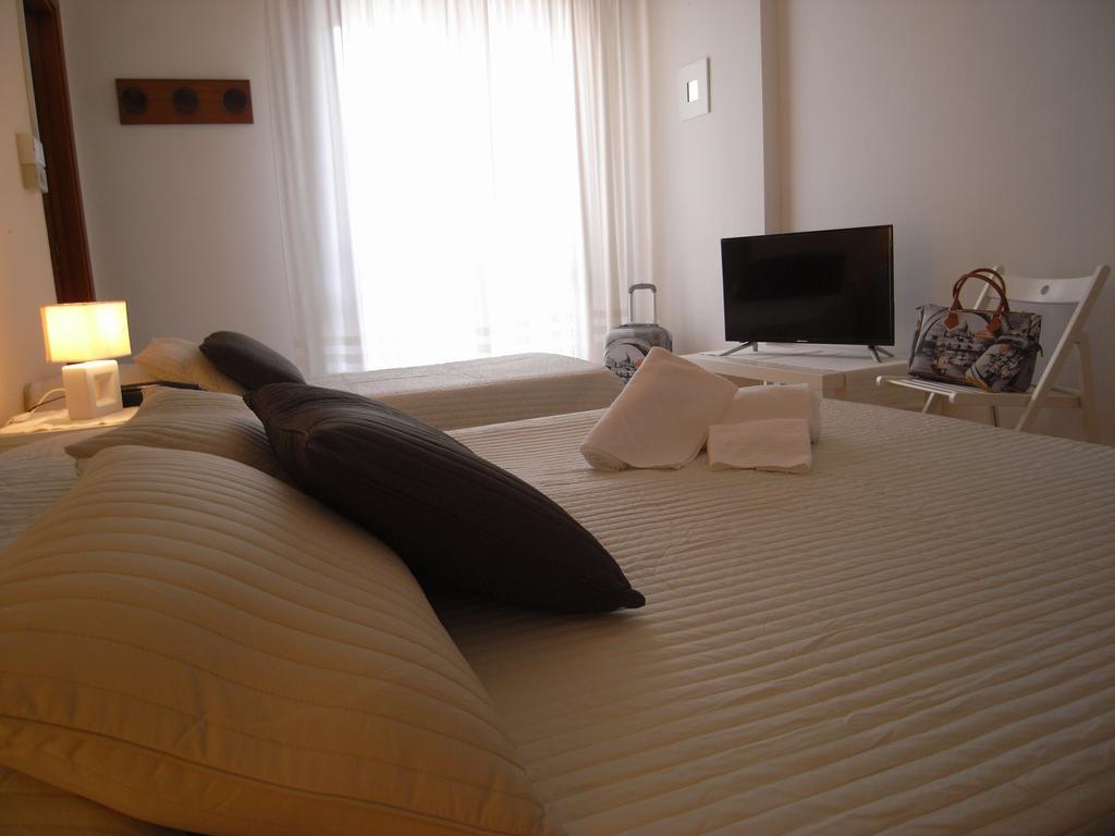 Hotel Moreri Γκράντο Δωμάτιο φωτογραφία