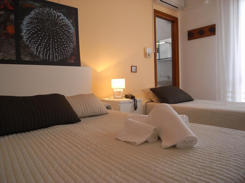 Hotel Moreri Γκράντο Δωμάτιο φωτογραφία
