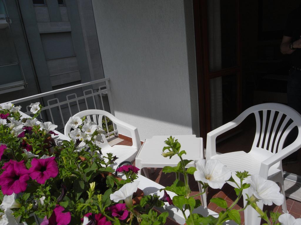 Hotel Moreri Γκράντο Δωμάτιο φωτογραφία