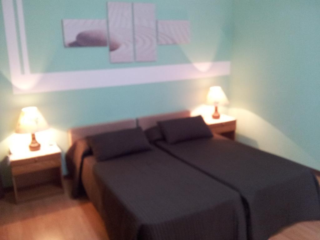 Hotel Moreri Γκράντο Δωμάτιο φωτογραφία